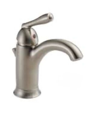 Peerless Single Handle Bathroom Faucet in Brushed Nickel P188627LF-BN